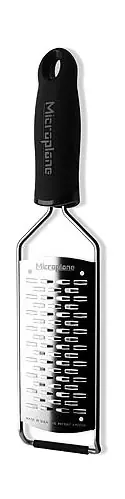 Angebot Microplane Reibe mittelgroße Schneide Gourmet Serie
