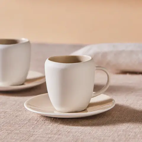 Karaca Earth Collection New Cupid Reactive Glaze Espresso Türkischer Kaffeetassen-Set, 90 ml, Für 1 Person, Beige-Weiß Jetzt Kaufen